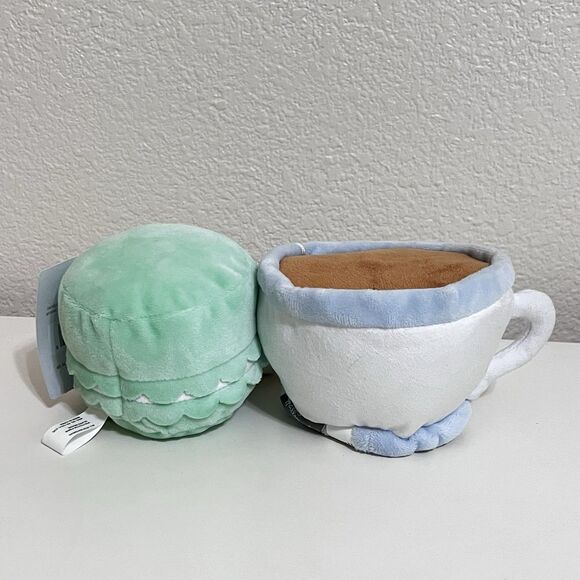 Hallmark Better Together Teacup and Macaron Cookie Magnetic Plush Pair Set w/TAG - Picture 9 of 11